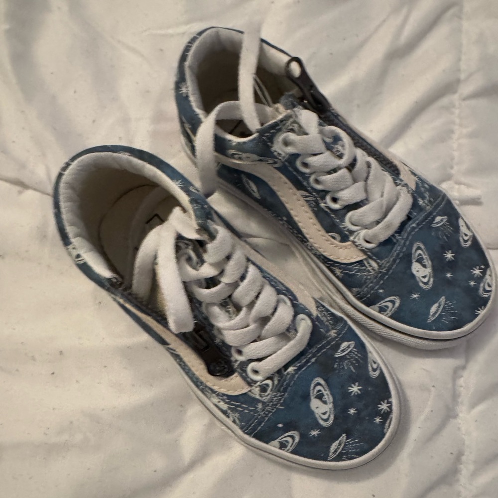 Vans Space Galaxy Print Navy Kids Sneakers Never Worn